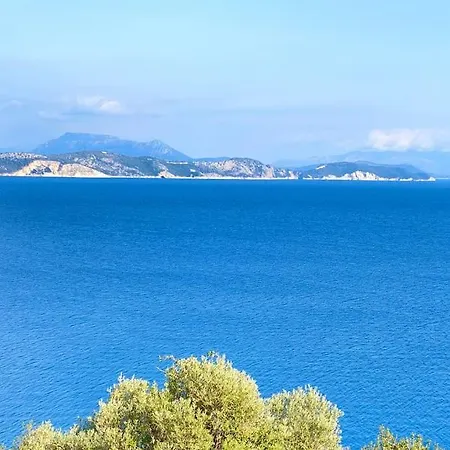 The Lookout, Boutique Villa. Sývota