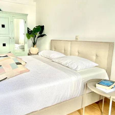 The Lookout, Boutique Villa. Villa *