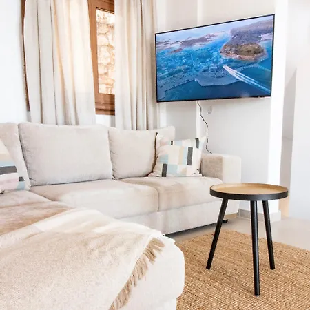 The Lookout, Boutique Villa. Sývota