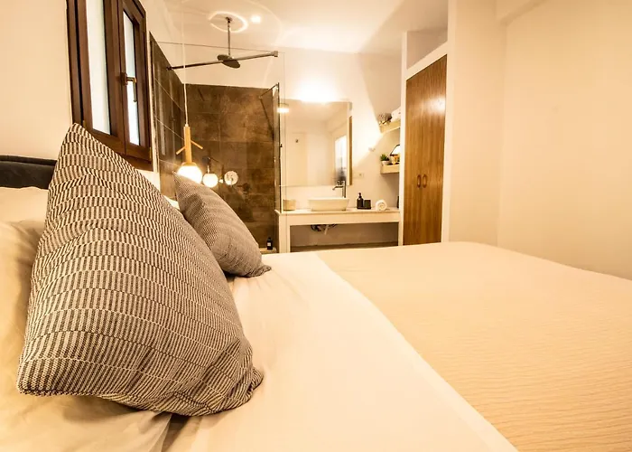 The Lookout, Boutique Villa. * Syvota