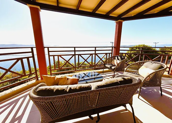 The Lookout, Boutique Villa. *